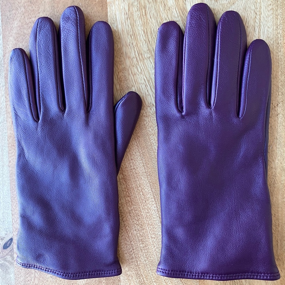 Purple leather gloves (Charter Club) size 7.5
